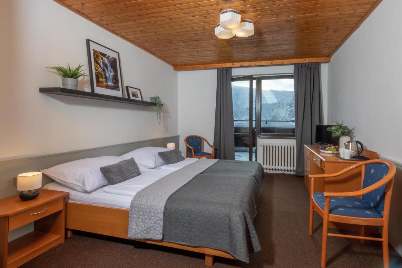 Wellness Hotel Sedy Vlk Гаррахов Экстерьер фото