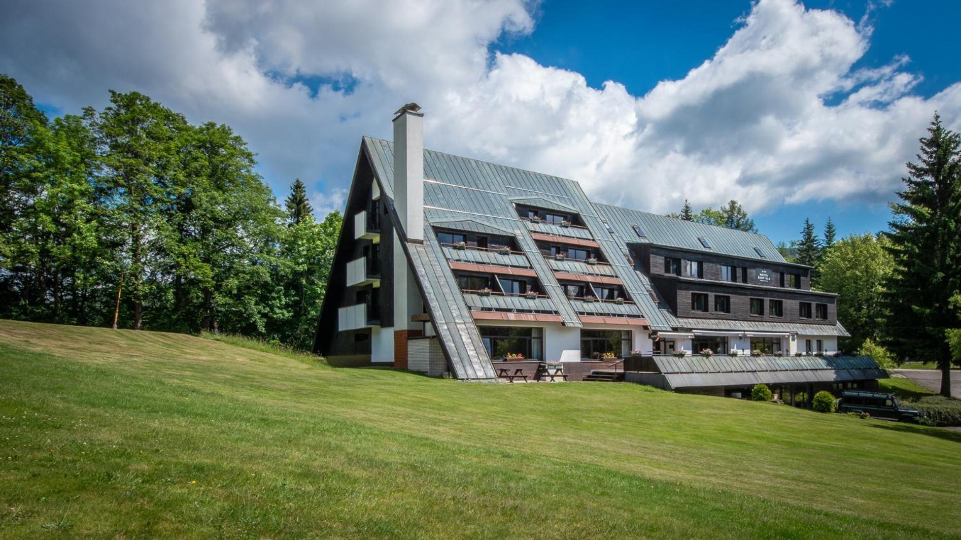 Wellness Hotel Sedy Vlk Гаррахов Экстерьер фото